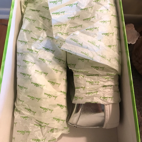 BRAND NEW - Sam Edelman Shoes, Brand new in box! - Picture 2 of 5